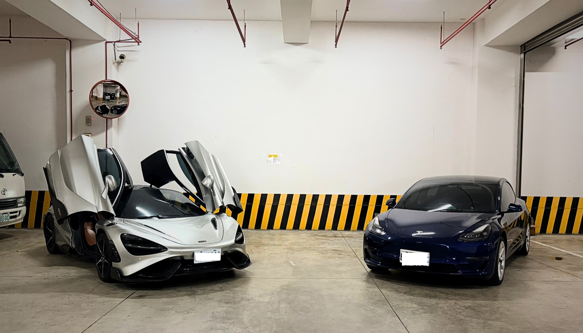 車